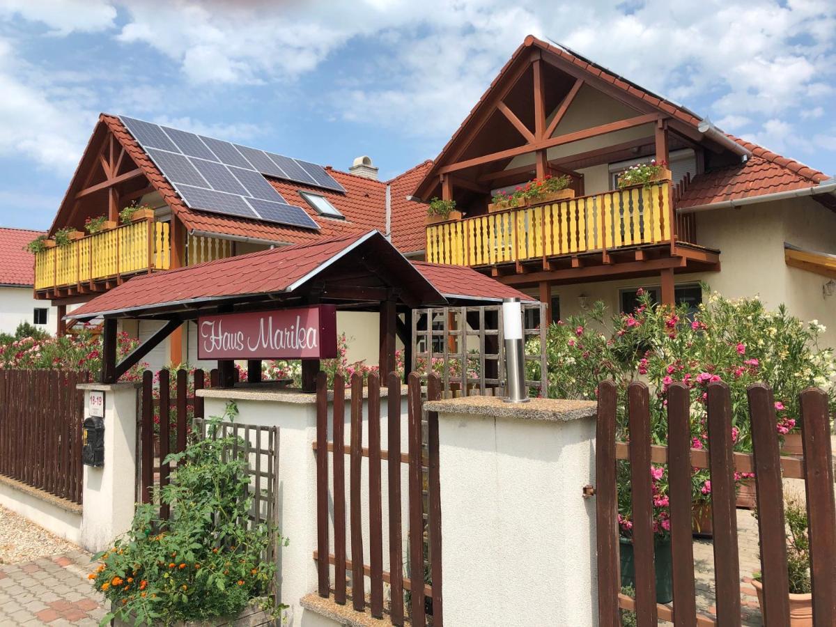 Hotel Haus Marika Siófok Zewnętrze zdjęcie