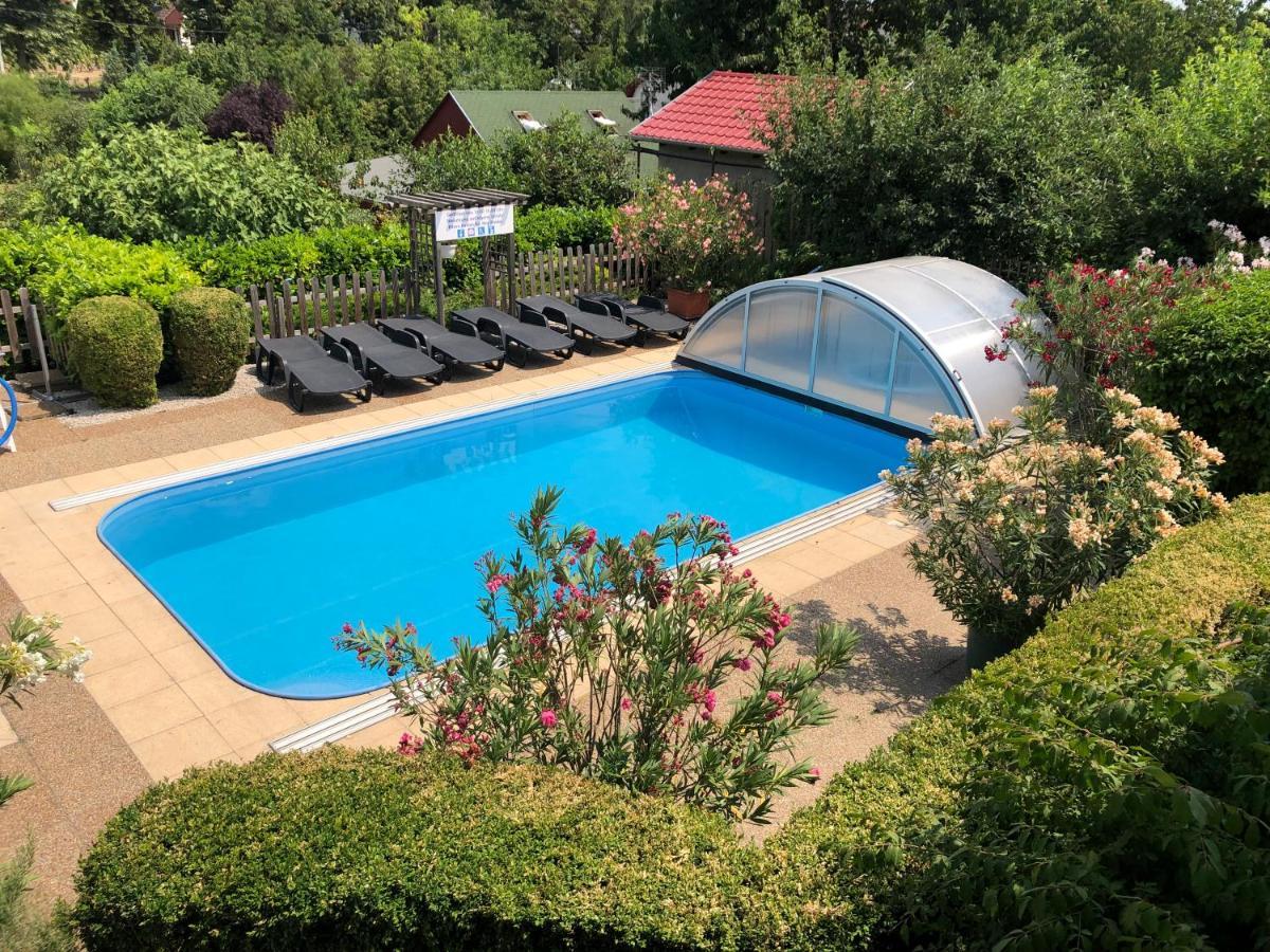 Hotel Haus Marika Siófok Zewnętrze zdjęcie
