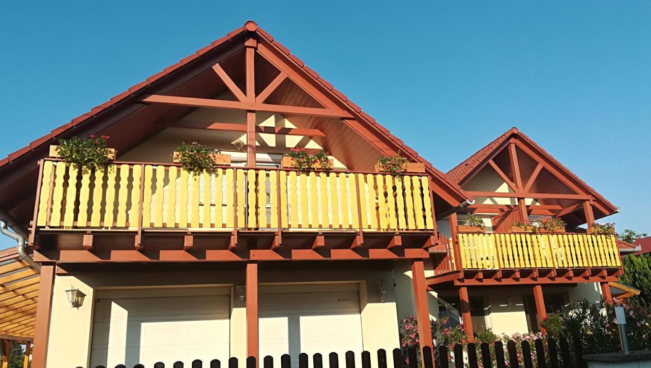 Hotel Haus Marika Siófok Zewnętrze zdjęcie