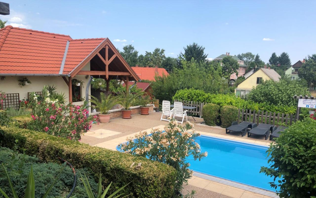 Hotel Haus Marika Siófok Zewnętrze zdjęcie