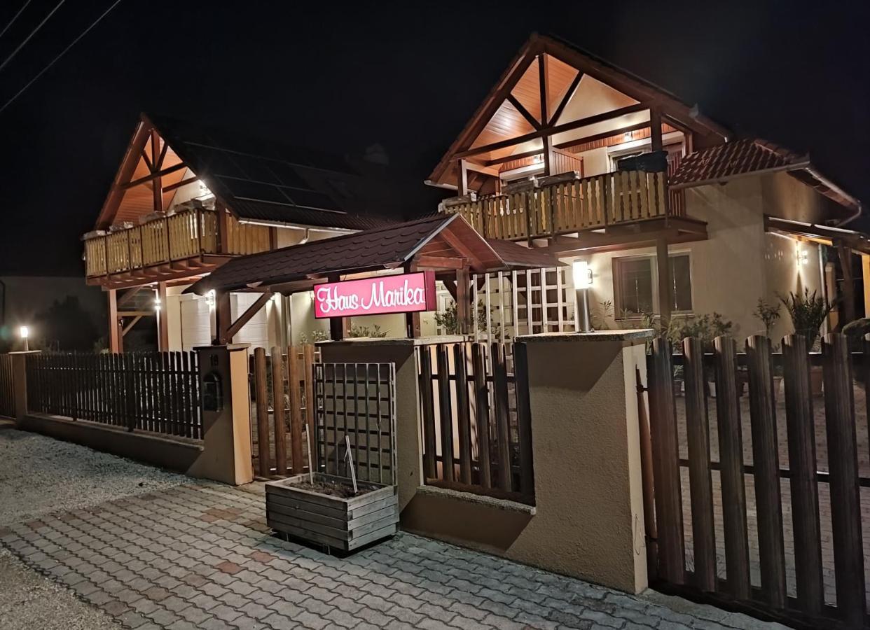 Hotel Haus Marika Siófok Zewnętrze zdjęcie